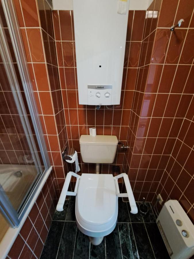 Muttis Apartment Mönchengladbach Kültér fotó