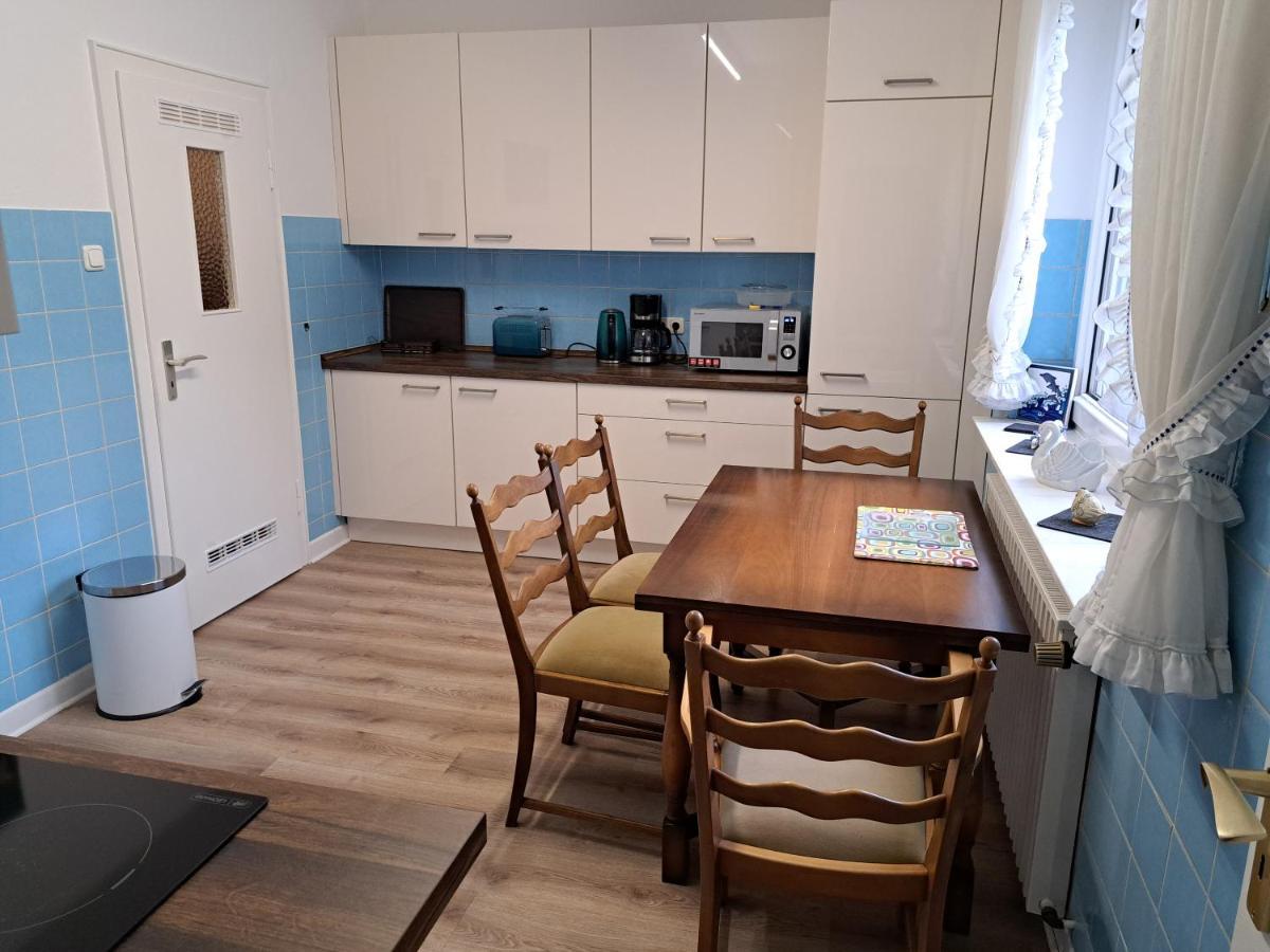 Muttis Apartment Mönchengladbach Kültér fotó